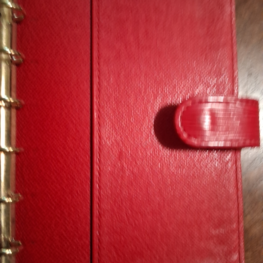 Red Textured Wallet - Picture 6 of 15
